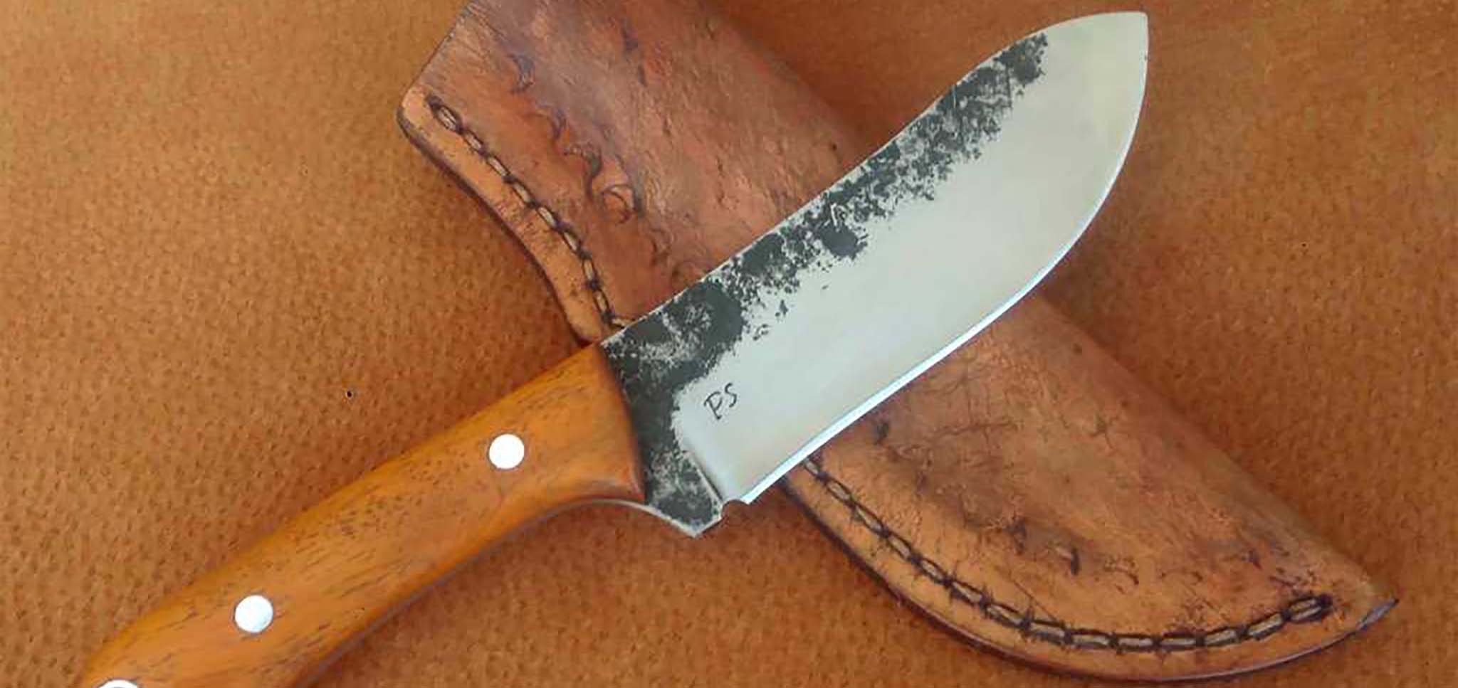 Faca 161008